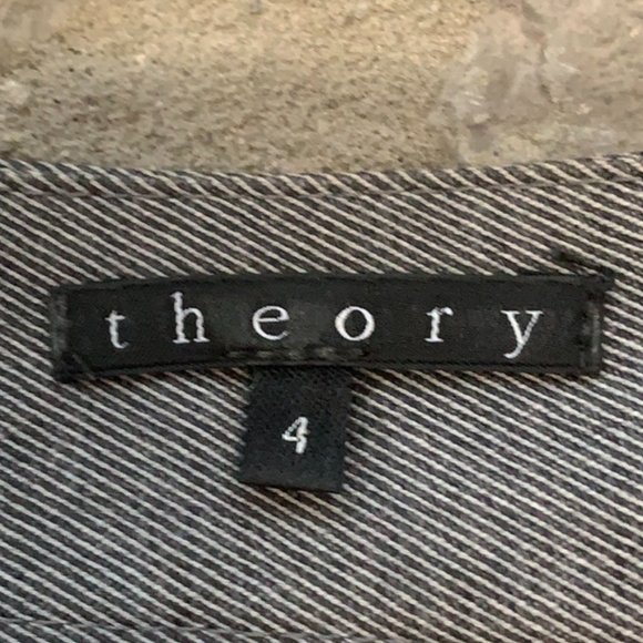 Grey wool skirt - Picture 3 of 4